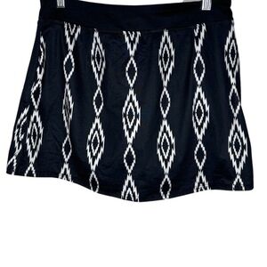 Seg’ments Luxe Printed Black And White Skort Medium